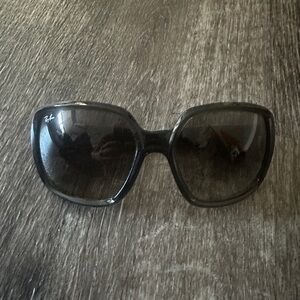 NWT Ray-Ban sunglasses